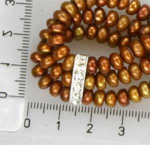 3-Reihiges Süsswasserzurchtperlenarmband Kupfer-Braun mit Strass-Steinen