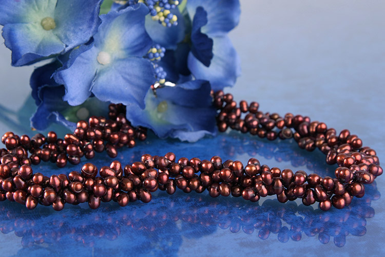 3-reihie Perlenkette Burgundy C05 Collier