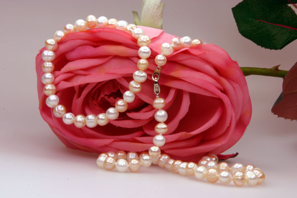 Echtes Zucht-Perlenset weiss-rose 7-8mm Armb.+Kette NEU